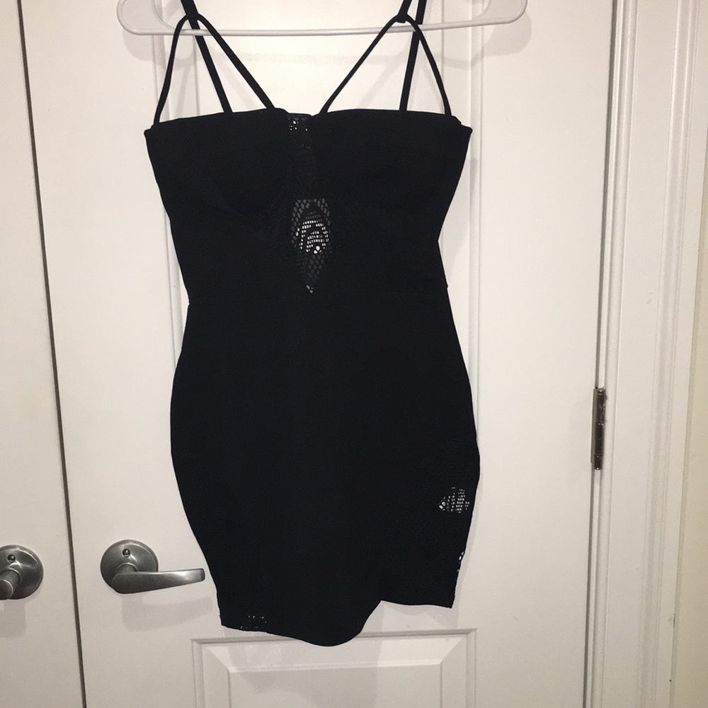 Boohoo Night size 6 black dress with mesh insets